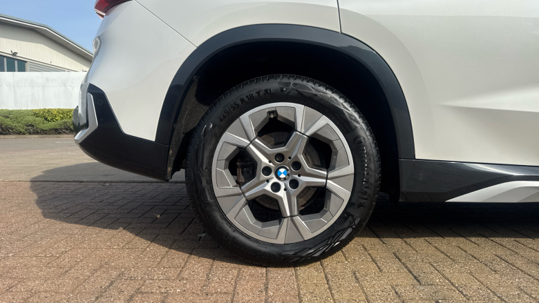 BMW X1 xDrive 23i MHT xLine 5dr Step Auto Petrol Estate